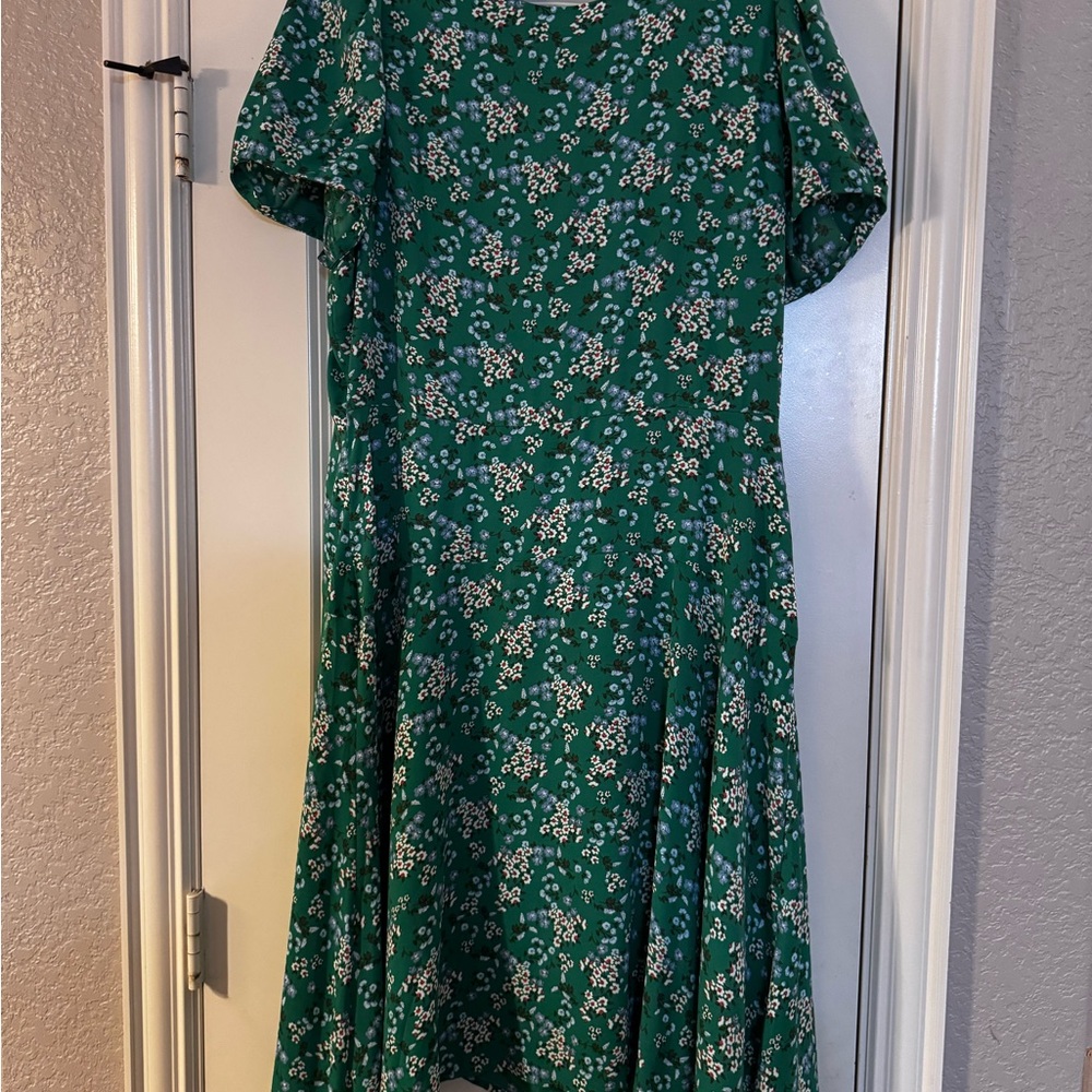 LOFT Green A-Line Midi Dress with Flutter Sleeves